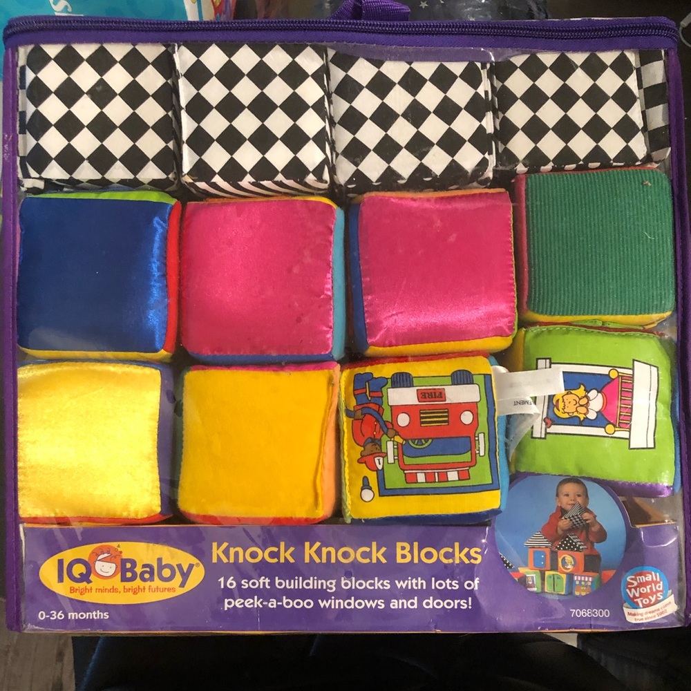 Knock knock blocks